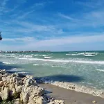 Aurelia Sea View فندق مبيت وإفطار 4*