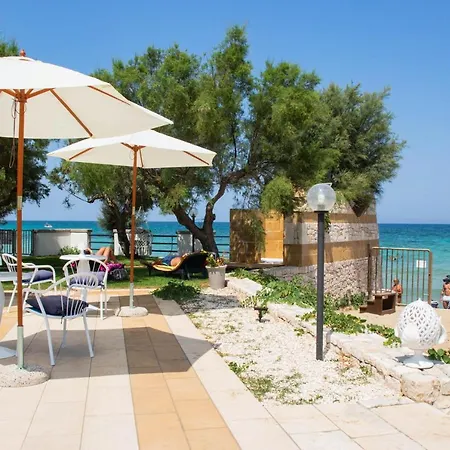 Aurelia Sea View Bed & Breakfast