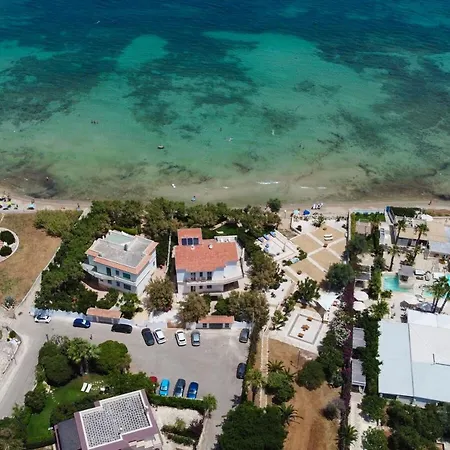 Aurelia Sea View 4*