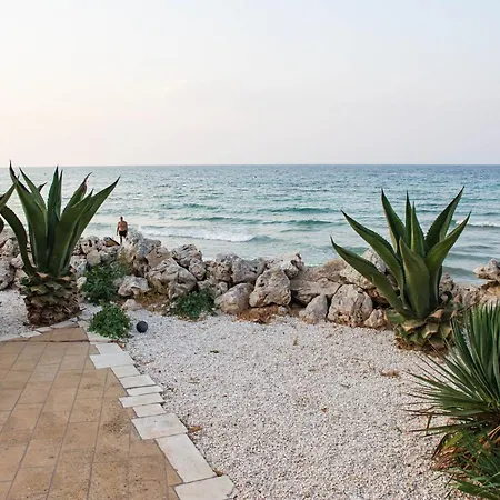 Aurelia Sea View 4*