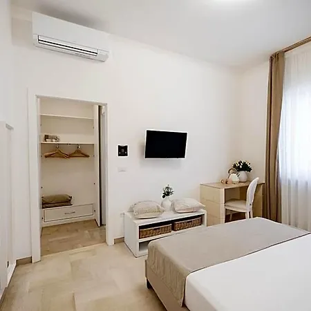 Aurelia Sea View B&B 4*