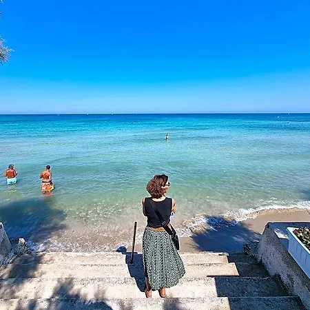 Aurelia Sea View B&B 토레깐느