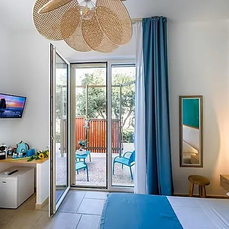Aurelia Sea View 4*