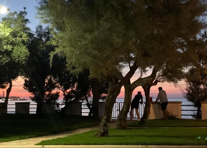 Aurelia Sea View 4*