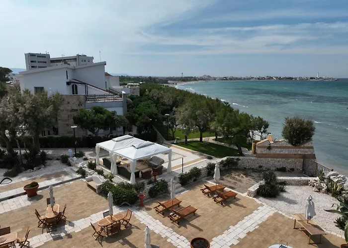 Aurelia Sea View 4* Torre Canne