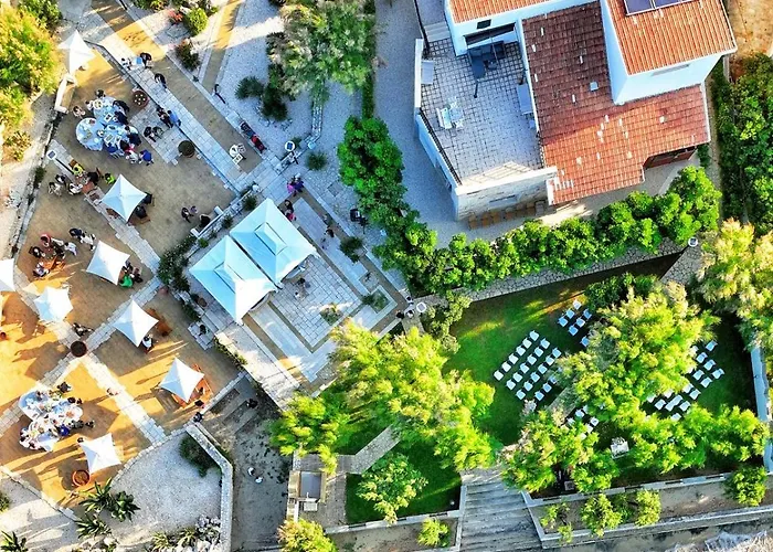 Aurelia Sea View לינה וארוחת בוקר 4*